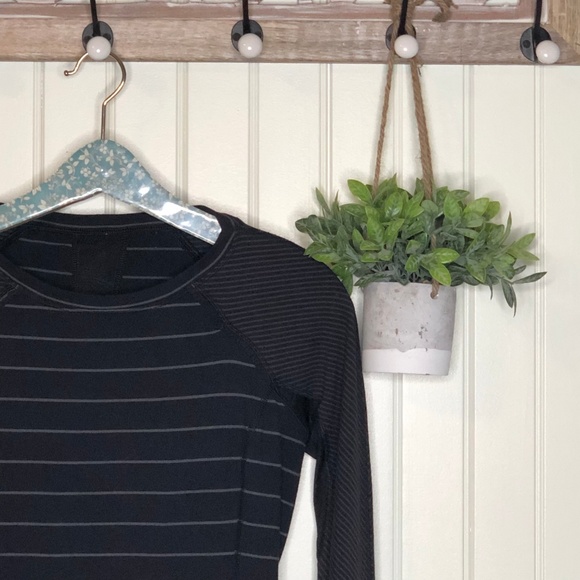 lululemon athletica Tops - Lululemon Full Tilt Long Sleeve Black/Gray Top 6